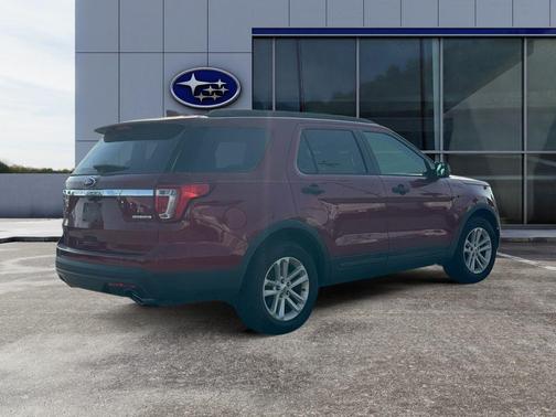 2016 Ford Explorer Base