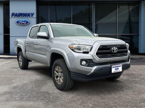 2016 Toyota Tacoma SR5