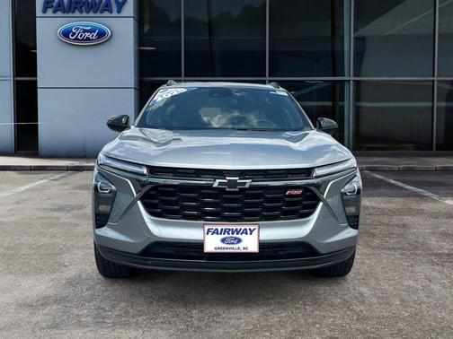 Sterling Gray Metallic 2025 Chevrolet Trax 2RS