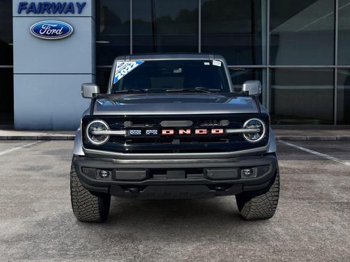 2022 Ford Bronco Outer Banks