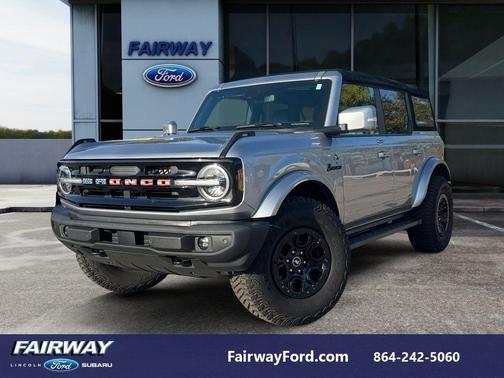 2022 Ford Bronco Outer Banks