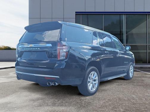 2024 Chevrolet Suburban Premier