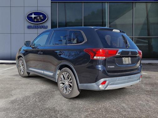 2016 Mitsubishi Outlander SE