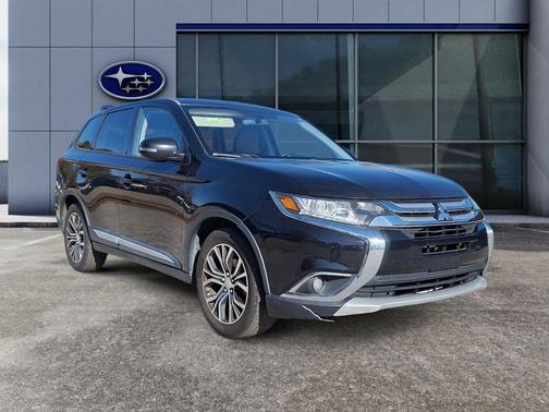2016 Mitsubishi Outlander SE