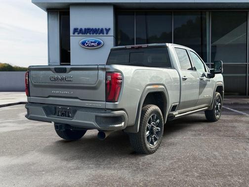 2025 GMC Sierra 3500 Denali Ultimate