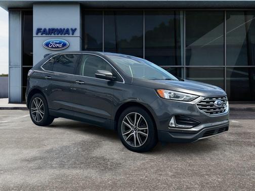 2020 Ford Edge Titanium