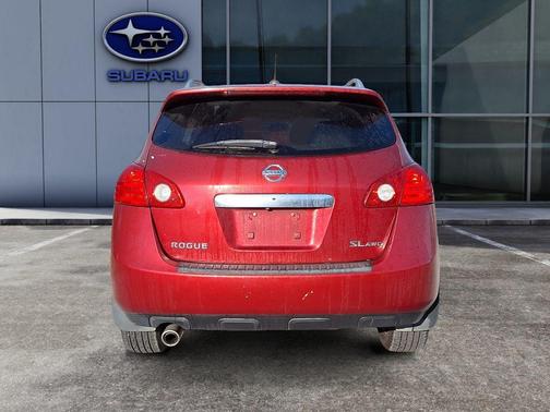 2011 Nissan Rogue SV