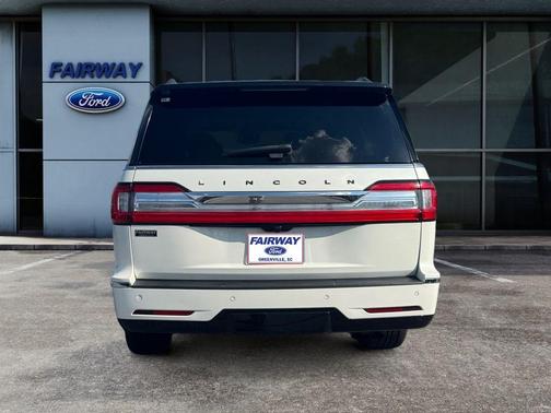 2021 Lincoln Navigator L Black Label