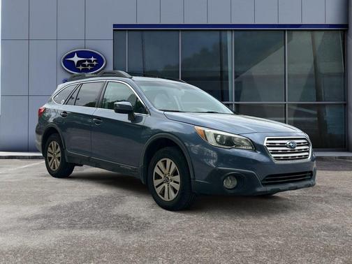 2016 Subaru Outback 2.5i Premium
