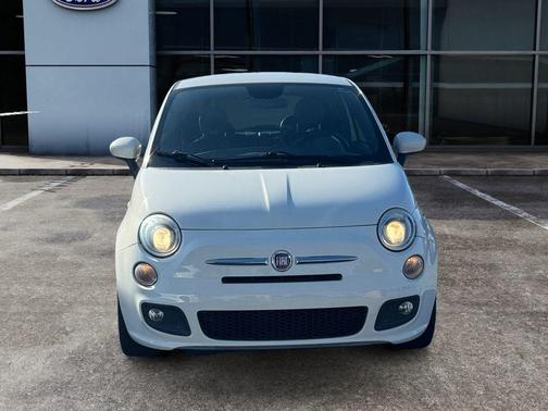 2015 FIAT 500 Sport