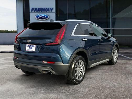 2020 Cadillac XT4 Premium Luxury