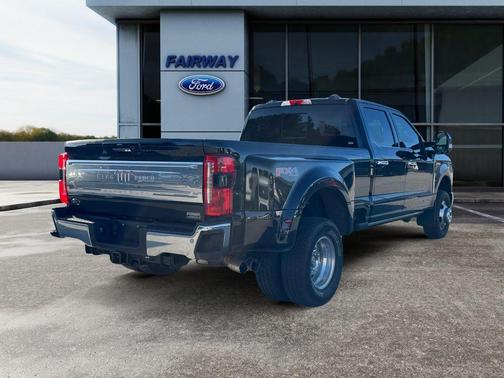 2023 Ford F-350 King Ranch