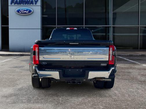 2023 Ford F-350 King Ranch