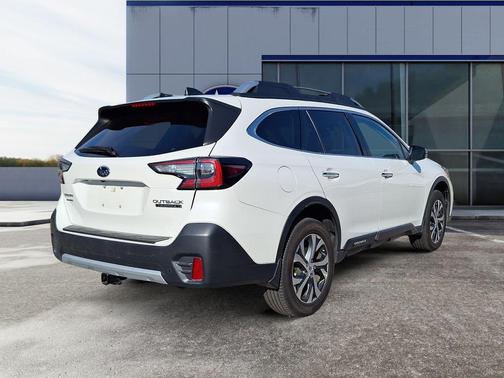 2021 Subaru Outback Touring XT