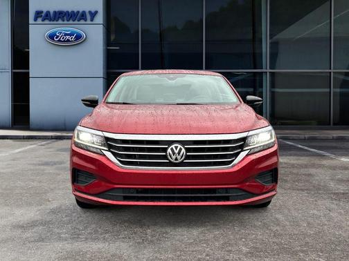2022 Volkswagen Passat 2.0T Limited Edition