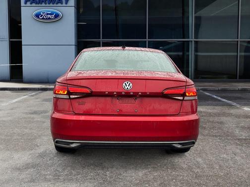 2022 Volkswagen Passat 2.0T Limited Edition