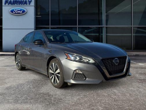 2021 Nissan Altima 2.5 SR