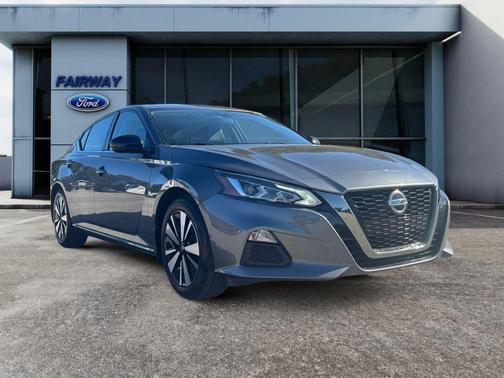 2021 Nissan Altima 2.5 SR
