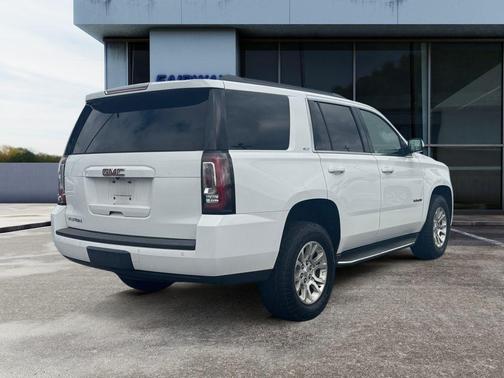 2017 GMC Yukon SLT