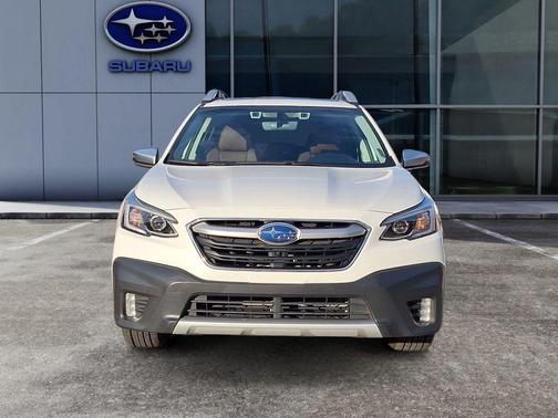 2022 Subaru Outback Touring XT