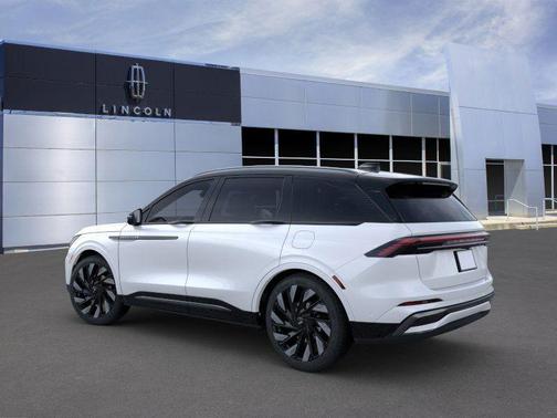2024 Lincoln Nautilus Reserve