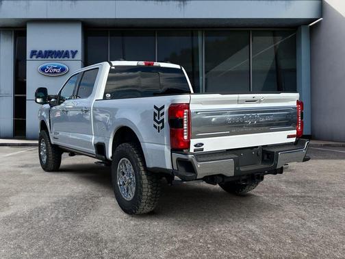 2026 Ford F-350 King Ranch