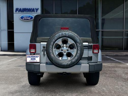 Billet Silver Metallic Clearcoat 2018 Jeep Wrangler JK Sahara