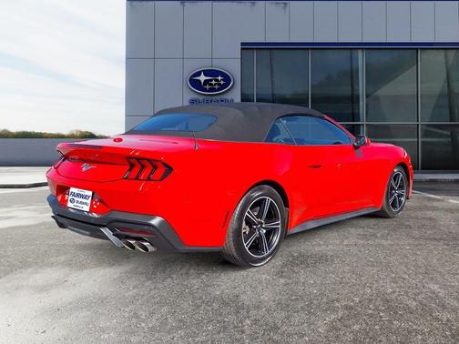 2024 Ford Mustang EcoBoost