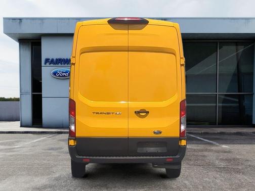 2021 Ford Transit-250 Base