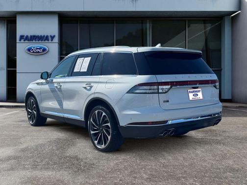 2023 Lincoln Aviator Reserve AWD