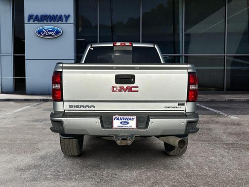 2017 GMC Sierra 2500 Denali