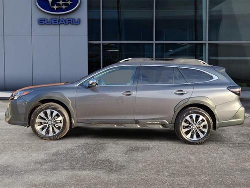 2025 Subaru Outback Touring XT