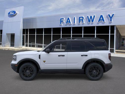 Space White Metallic 2026 Ford Bronco Sport Badlands