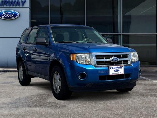 2011 Ford Escape XLS