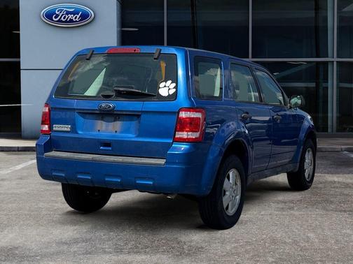 2011 Ford Escape XLS