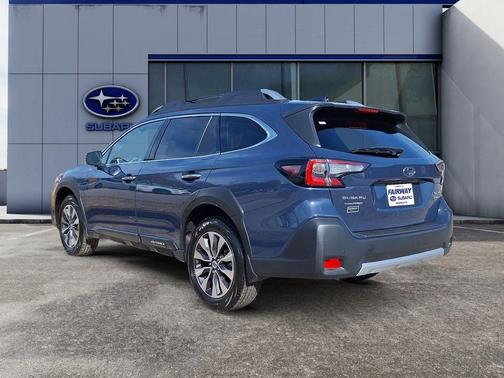 2025 Subaru Outback Touring XT