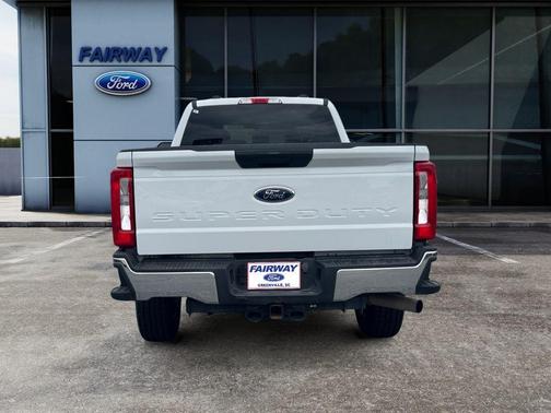 2024 Ford F-250 XLT