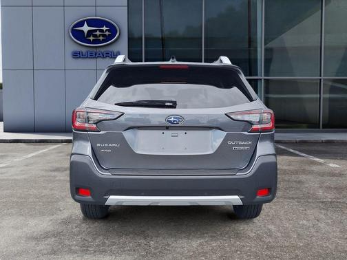 2025 Subaru Outback Touring