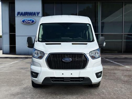 2022 Ford Transit-350 XLT