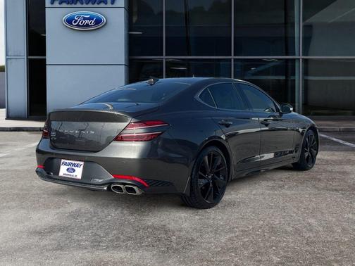 2023 Genesis G70 2.0T