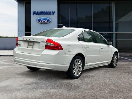 Ice White 2009 Volvo S80 3.2