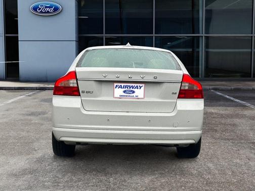 Ice White 2009 Volvo S80 3.2