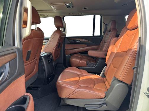 2016 Cadillac Escalade ESV Premium