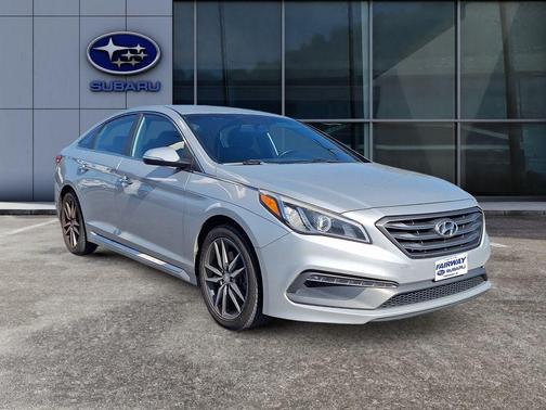 2015 Hyundai SONATA Sport 2.0T