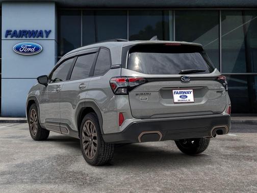 2025 Subaru Forester Sport