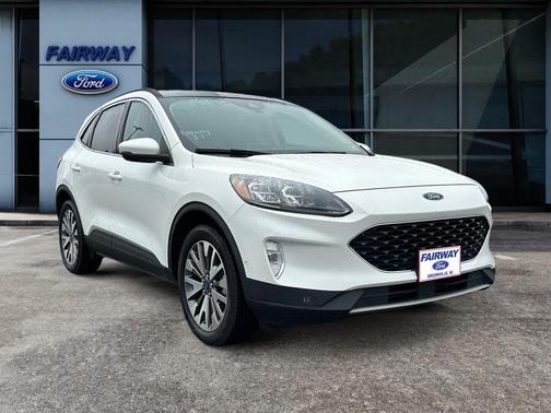 2020 Ford Escape Titanium