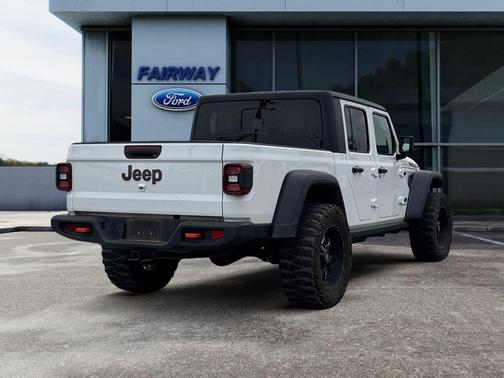 2022 Jeep Gladiator Mojave