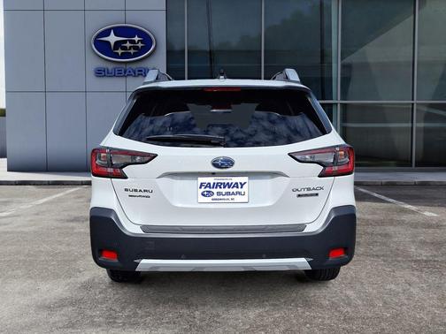 2024 Subaru Outback Touring