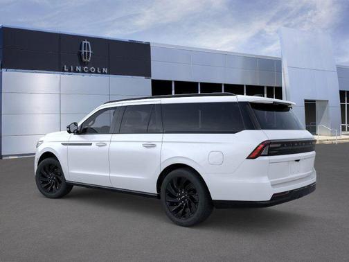 2026 Lincoln Navigator L Reserve