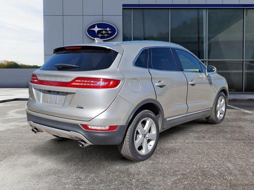 2015 Lincoln MKC Base